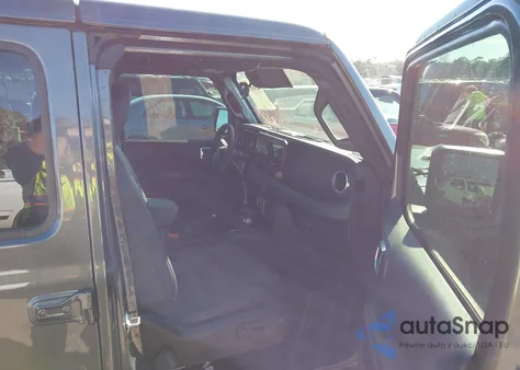 2025 Jeep Gladiator High Tide z USA, uszkodzony, nr VIN 1C6PJTAG2SL539592